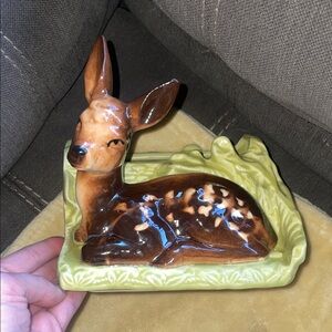 Shawnee u.s.a. 766 ceramic deer planter